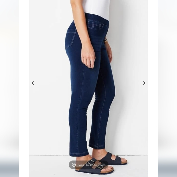 Slim-leg jeans. - Picture 3 of 6